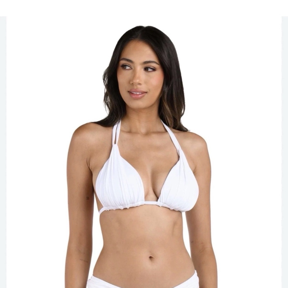 NWT La Blanca Island Goddess Halter Triangle Top - White Sz 2 $68